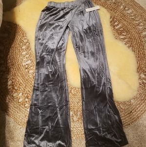 Buddy Basics velvet stretch flare pants